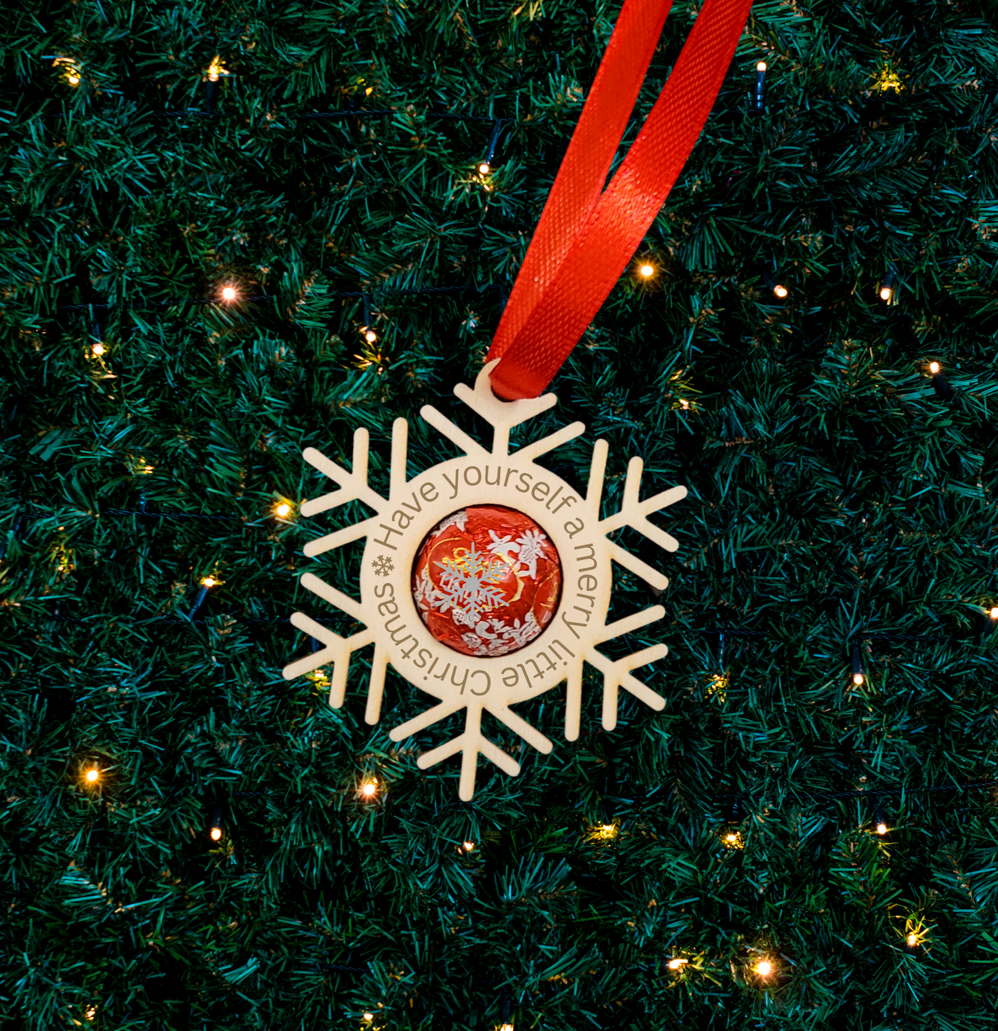 Handmade festive decorations perfect for table settings, Christmas Eve boxes & stocking fillers.