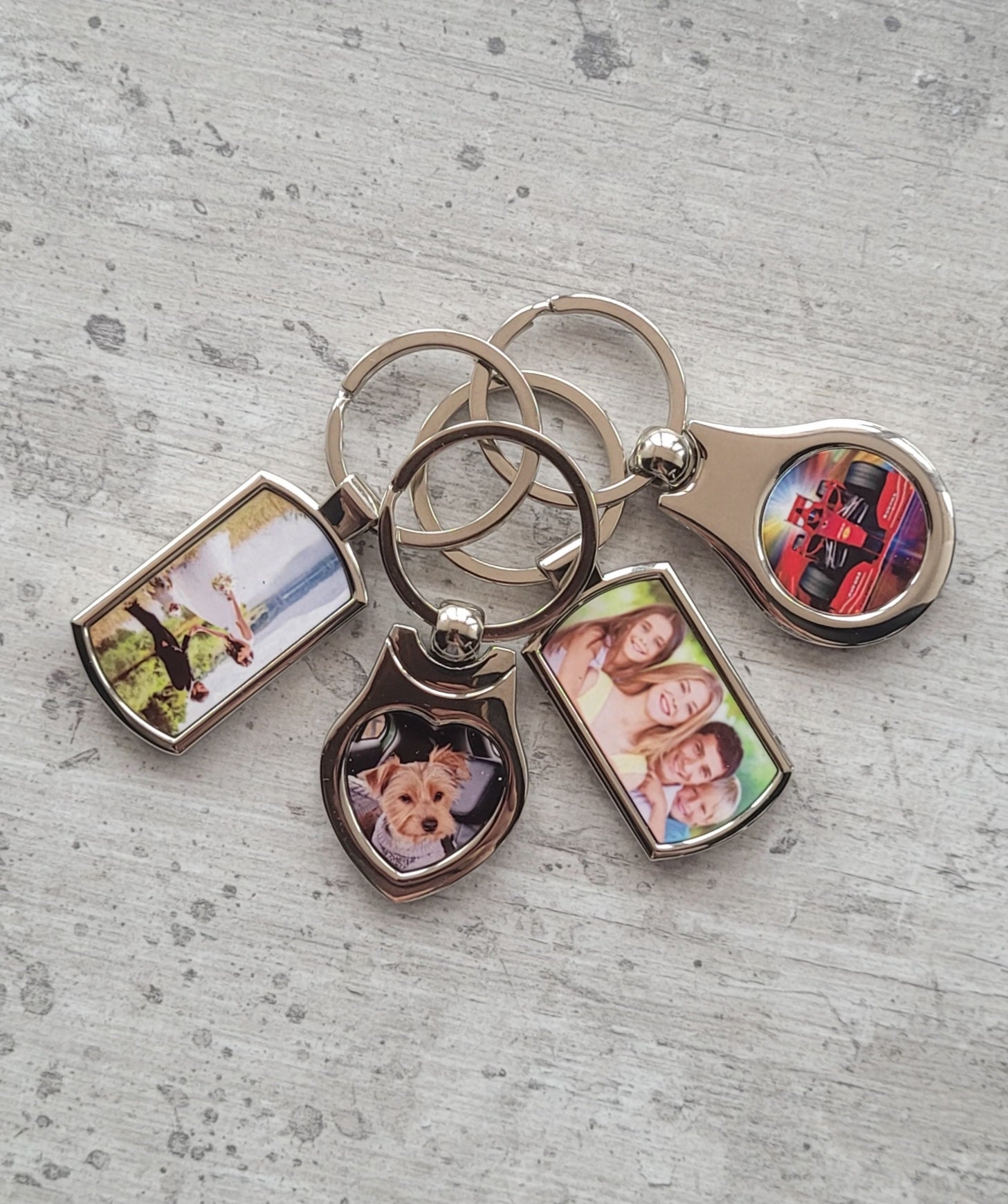Car enthusiast photo keyring gift-boxed