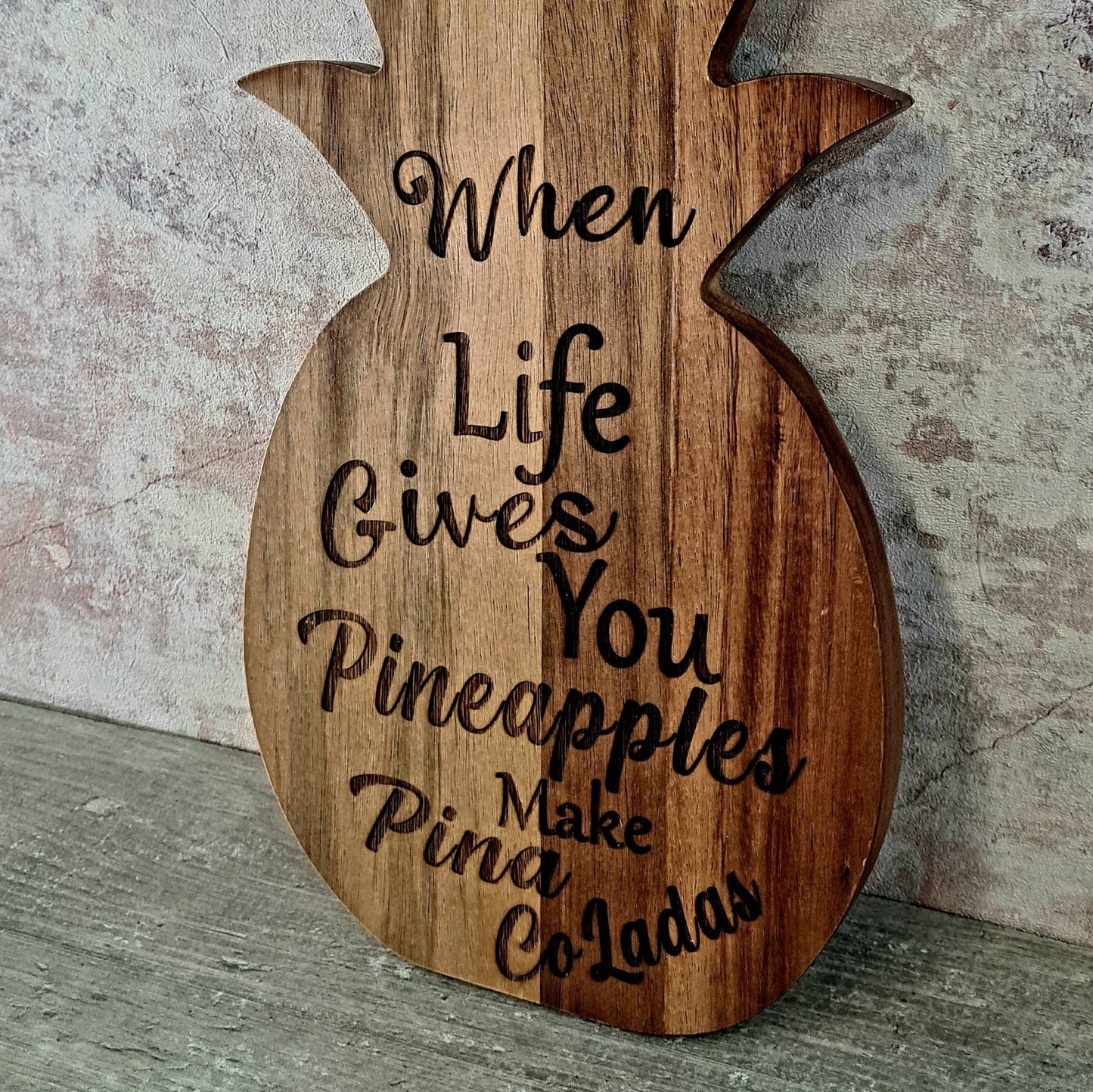 Pineapple Wooden Mini Serving/decorative Board.